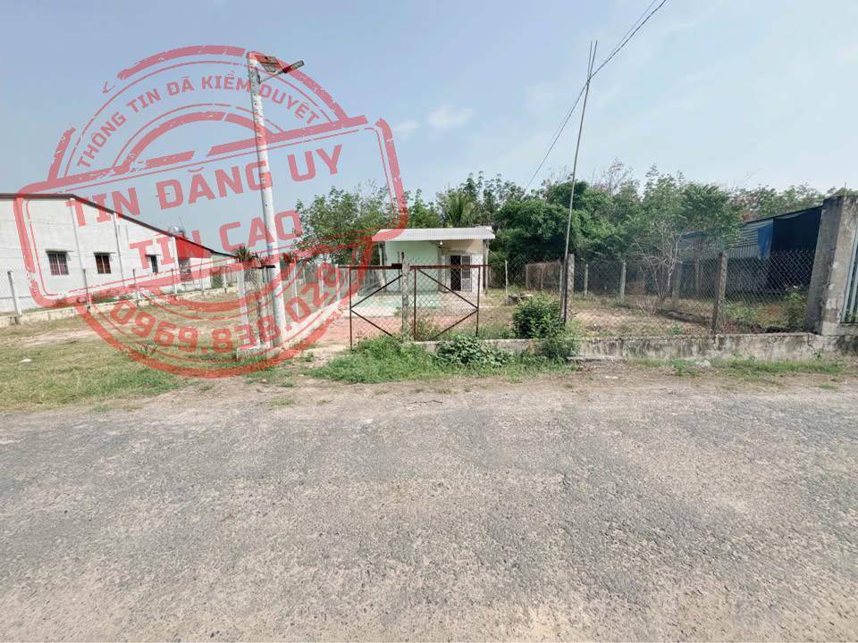 BÁN ĐẤT NGAY CHỢ LỘC HƯNG, 400M2, MẶT TIỀN HL2, GIÁP CỦ CHI, SHR, GIÁ 530 TRIỆU